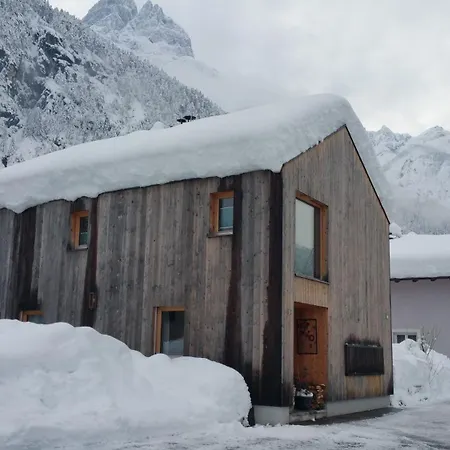 Holiday home Casa Rosa - Lienzosttirol Leisach