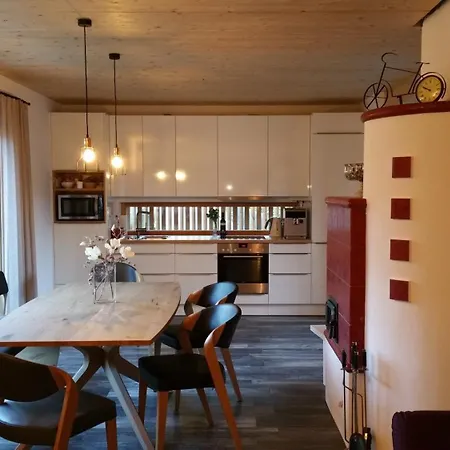 Casa Rosa - Lienzosttirol Vakantiehuis *